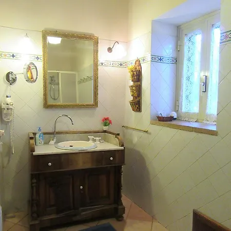 With Garden And Free Parking * Giardini Naxos